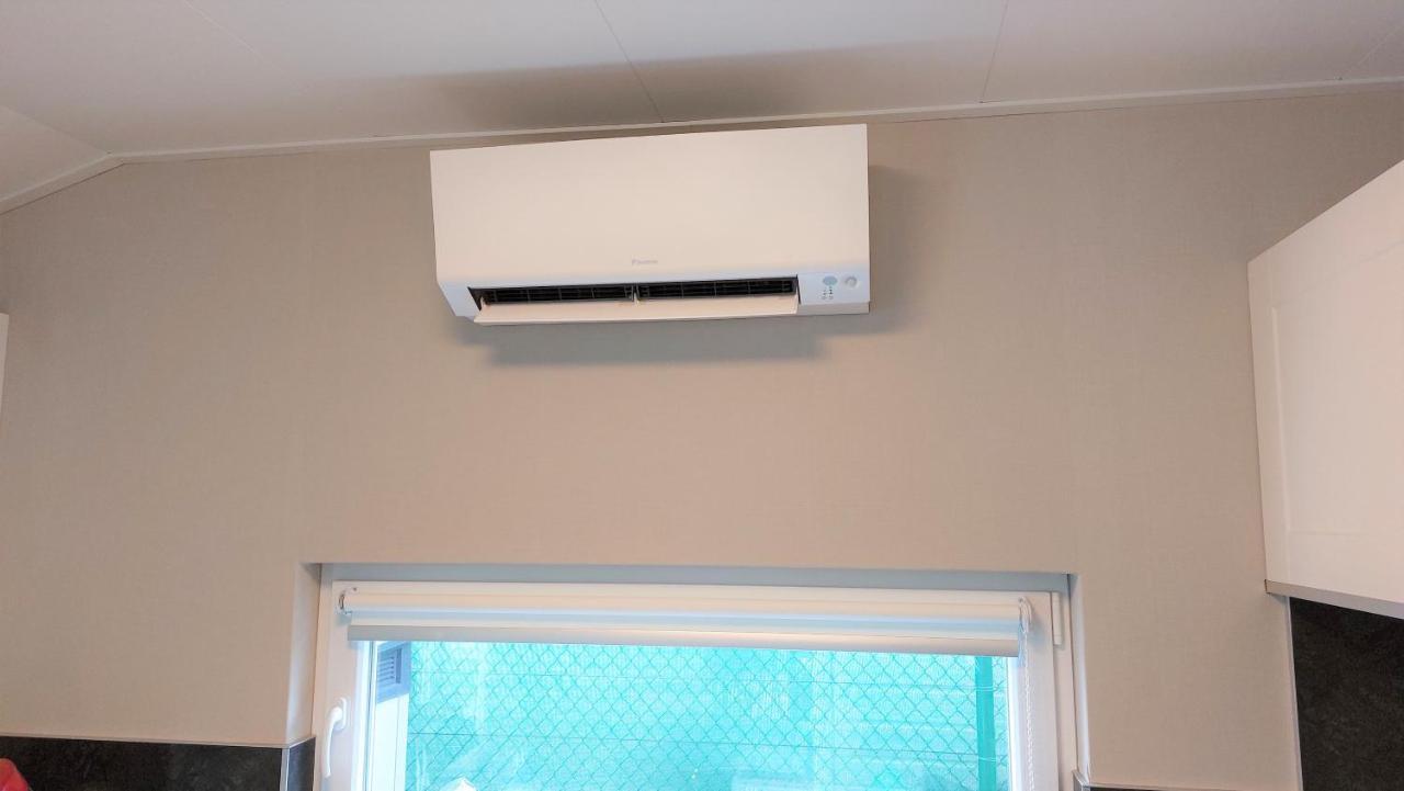 Luxe Cottage Met Fietsen, Airco & Infrarood Cabine 克诺克－海斯特 外观 照片