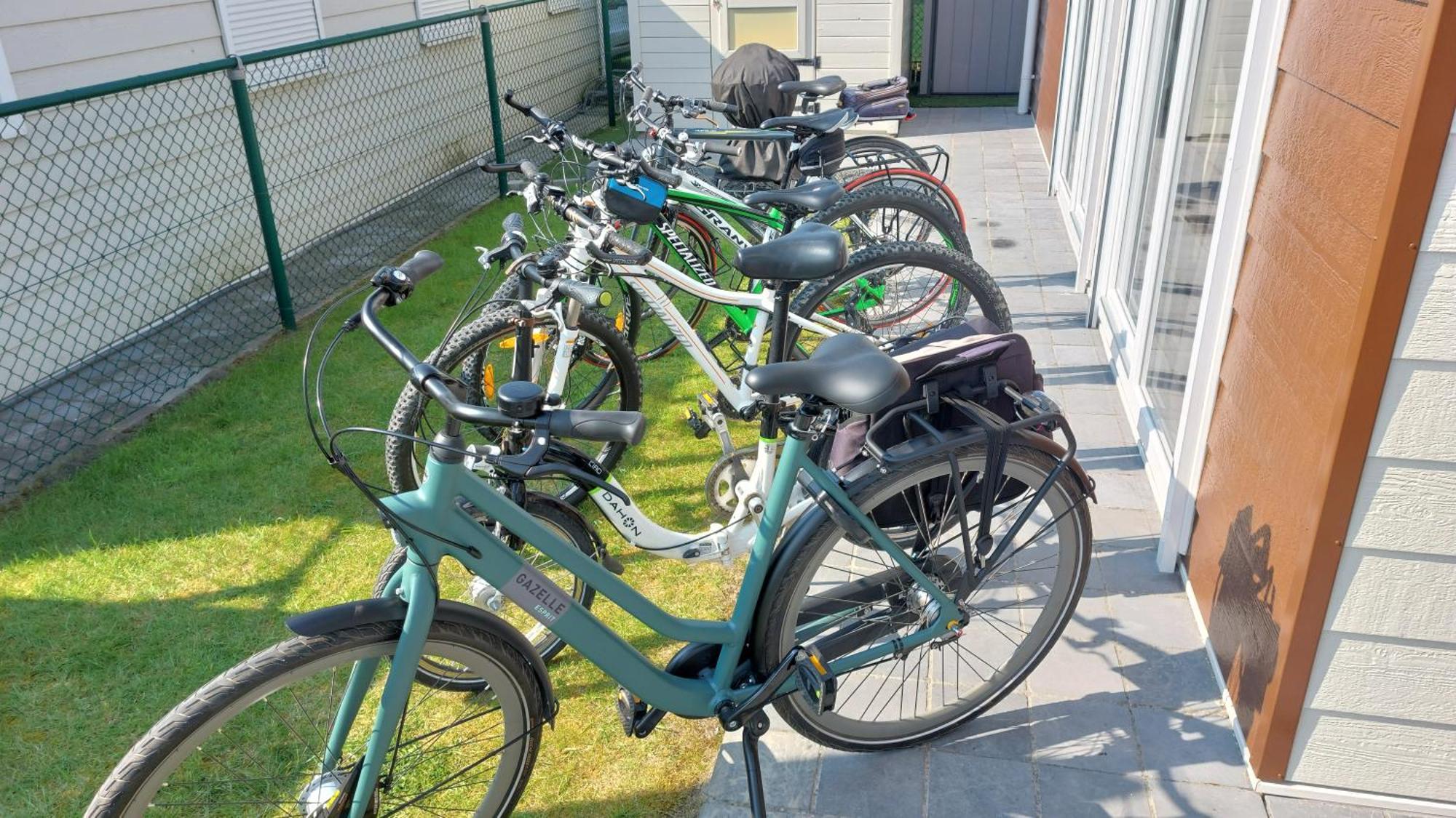 Luxe Cottage Met Fietsen, Airco & Infrarood Cabine 克诺克－海斯特 外观 照片